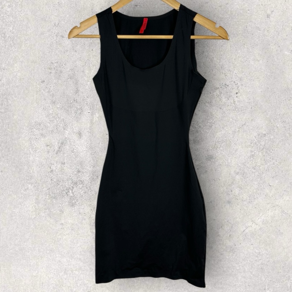 Spanx Black Compression Shapewear Slip Dress Bodysuit Sz Small Scoop Neck Layer